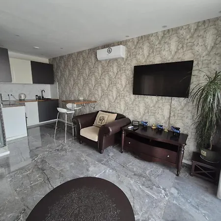 Apartment Giluzio *